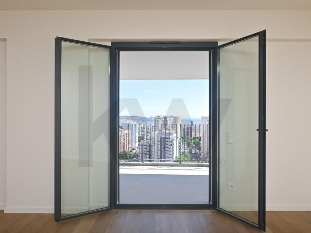 T4 com 289m2 no 11º andar do VISTA MIREAR, Miraflores | terr. 180m² Algés, Linda a Velha e Cruz Quebrada Dafundo