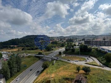 T4 com amplas vista, renovado e com 255m² de Área Bruta Priv. 255m² São Vicente