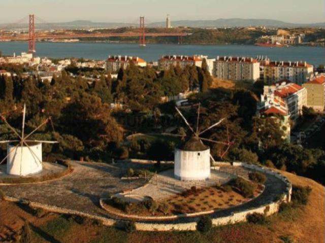 T4 com Vista de Rio