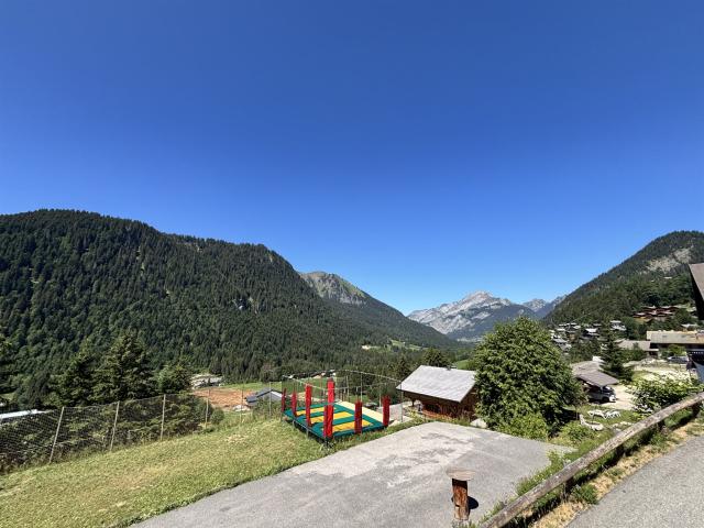 T4 +CM réhabilité en RDC, Le Val Joli 90m² Châtel