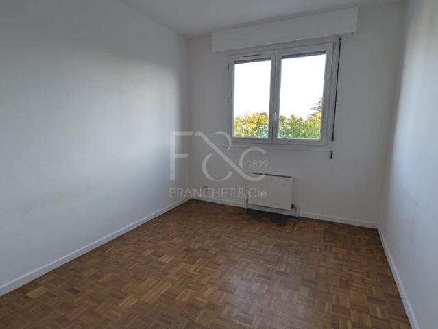 T4 de 107 m² chemin Beckensteiner à Charbonnières