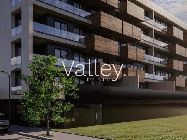 T4 de Luxo com Varanda de 26,60 m2