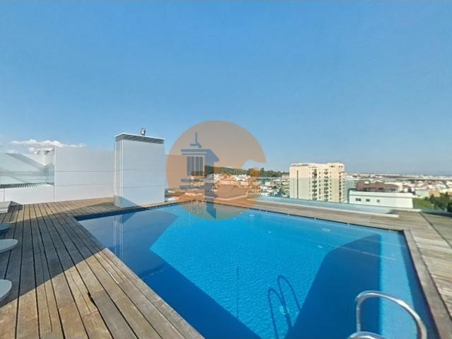 T4 de Luxo Restelo