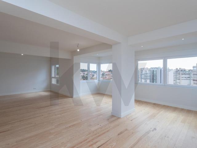 T4 de Luxo | Torres do Restelo | 240 m² | Vista Panorâmica s. 178m² Belém