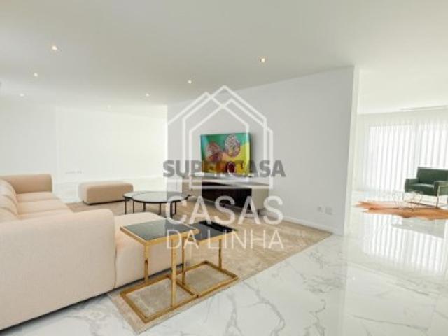 T4 DUPLEX de luxo em Afonseiro Montijo