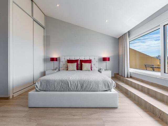 T4 Duplex de Sonho em Oeiras/Totalmente Remodelado/ Vista Ma. 150m² Oeiras E São Julião Da Barra