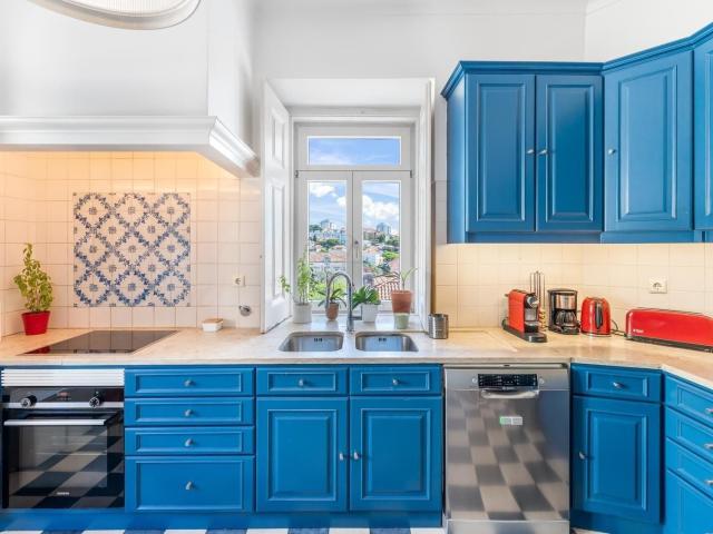 T4 Duplex no Estoril com Vista Mar, Jardim e Varanda 180m² Cascais e Estoril