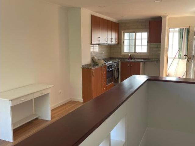 T4 Duplex para Arrendamento em Alvalade
