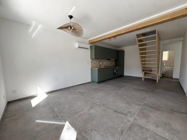 T4 EN DUPLEX