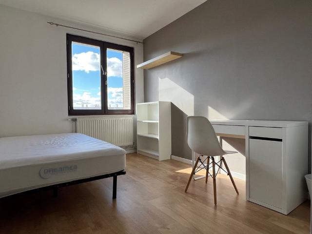 T4 entièrement meublé de 72m2 idéal pour de la colocation