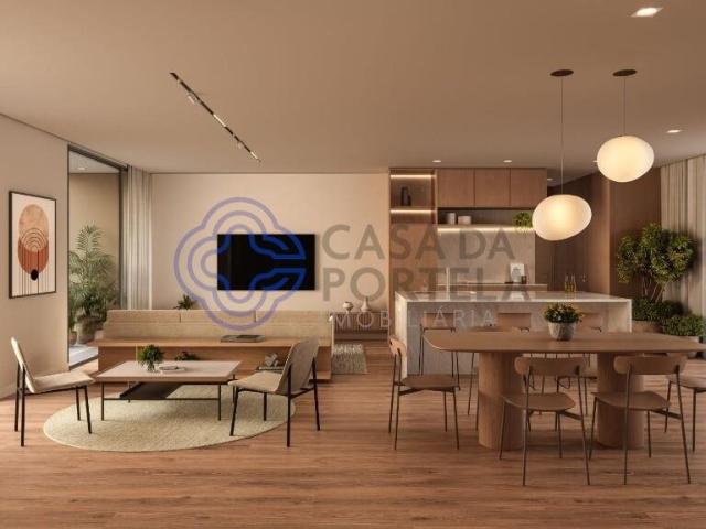 T4 Exclusivo com Varandas e 3 Lugares de Estacionamento | Pa. 254m² Lordelo do Ouro e Massarelos