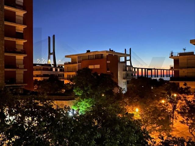 T4 Exclusivo na Rua da Ilha dos Amores — Luz, Espaço e Elegâ. 162m² Parque Das Nações