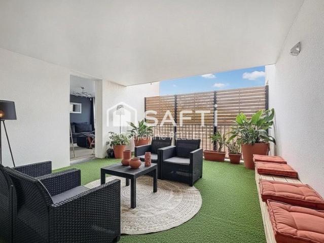 T4 familial avec terrasse privative de 23 m² et box
