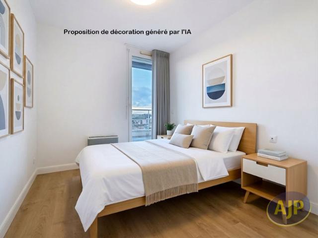 T4 Gradignan 81m² + 2 places parking