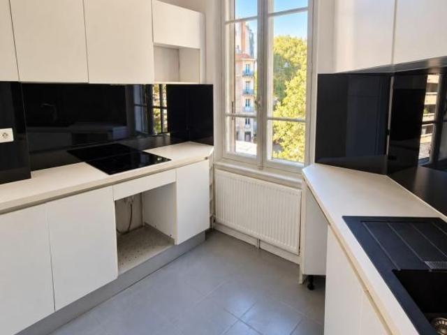 T4 lumineux – Boulevard d’Arcole, Toulouse