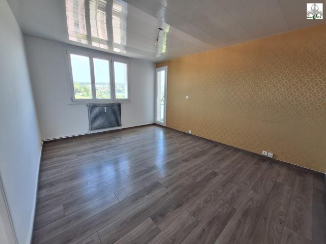 T4 lumineux quartier Vaite