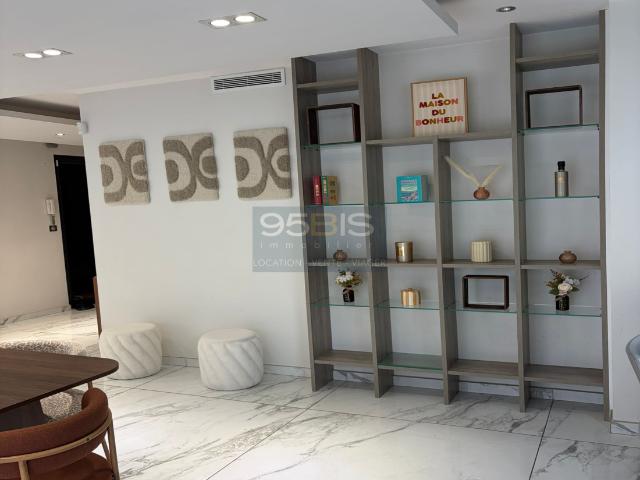 T4 meublé 32 rue Boileau 69006 LYON