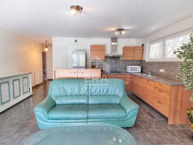 T4 meublé à louer avec balcon et cave proche du lac garage en sus