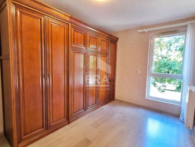 T4 meublé à louer avec balcon et cave proche du lac garage en sus