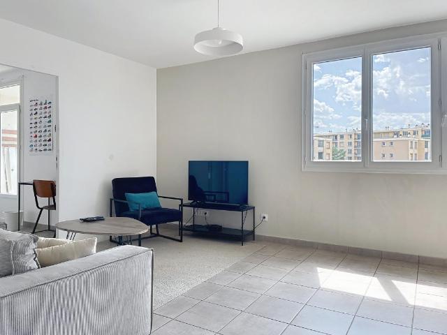 T4 – MEUBLE – GARAGE – BALCON – CAVE – 69200 – VENNISSIEUX