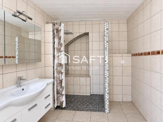 T4 meublé de 94m2 3 chambres + garage