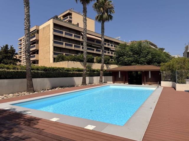 T4 MEUBLE PRADO VERDE