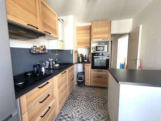 T4 MEUBLE RUE ROSALIE