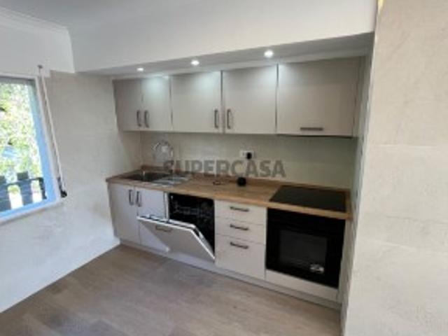 T4 Mira Sintra Totalmente Renovado