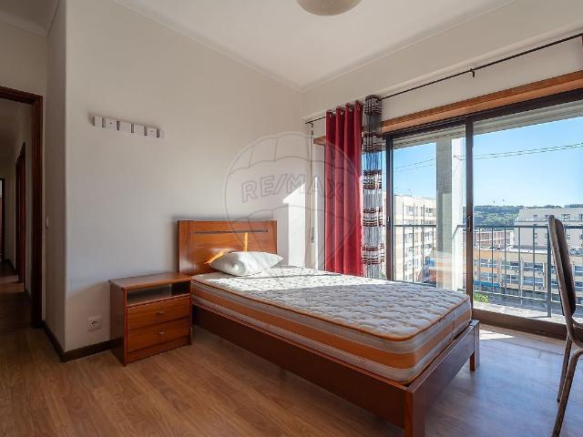 T4 Mobilado com 132 m² | Av. Fernão de Magalhães Coimbra | Ideal para Habitação ou Investimento