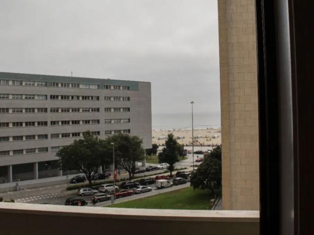 T4 na segunda linha de mar em Matosinhos