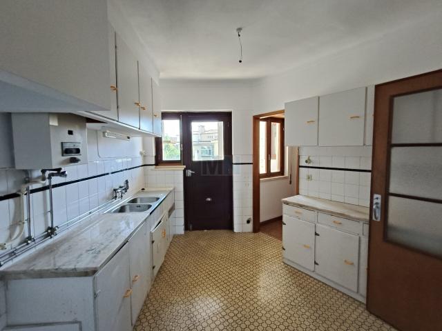T4 no Bairro Norton de Matos junto à Solum