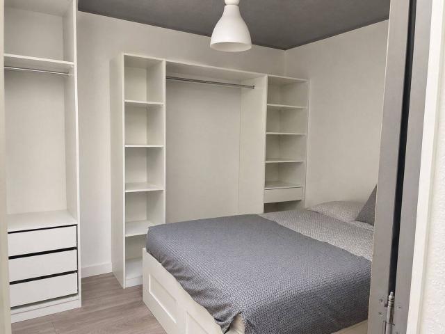 T4 petite maison rive droite