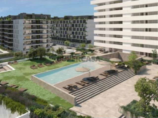 T4 Premium | N | Condomínio Privado com Piscina | STRATA | Porto