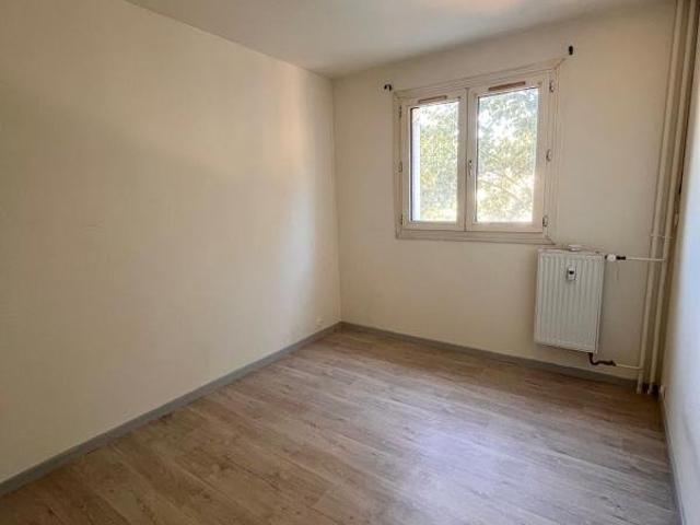T4 quartier vellan Nos biens à la location Je veux louer valence romans