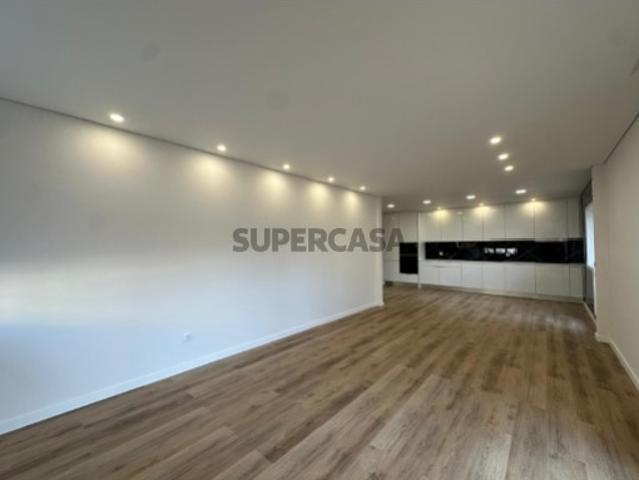 T4 Remodelado no Centro da Cidade na Póvoa de Varzim