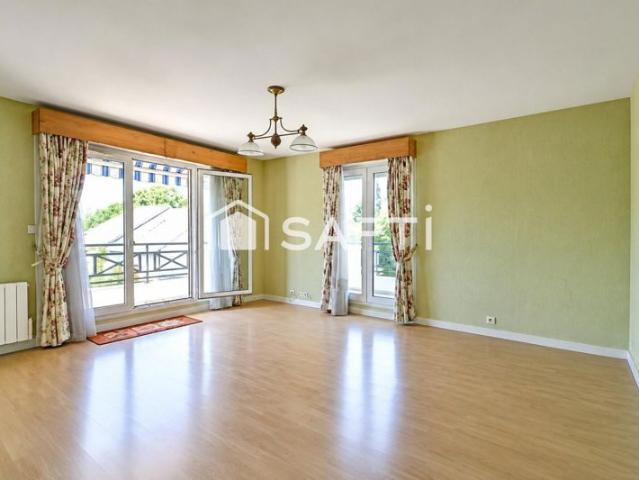 T5 105m5 Séjour double 3 chambres 2 box en sous sol