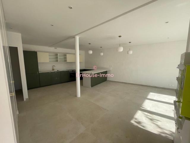 Patrimonial T5 Triplex Villas d'Exception au Cœur du 8ème Borely/Bonneveine Jardin, Terrasse, balcon Parkings