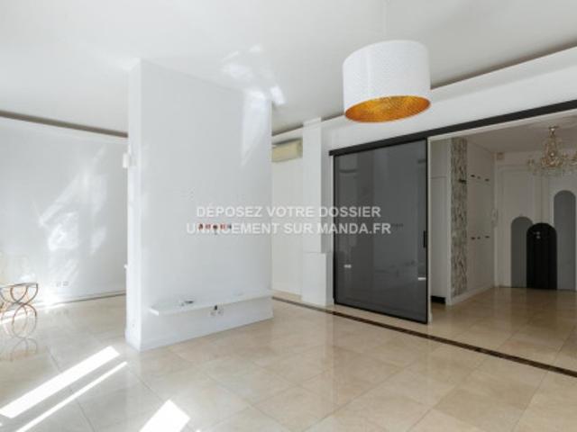 T5 à Paris à louer Locagestion, expert en gestion locative