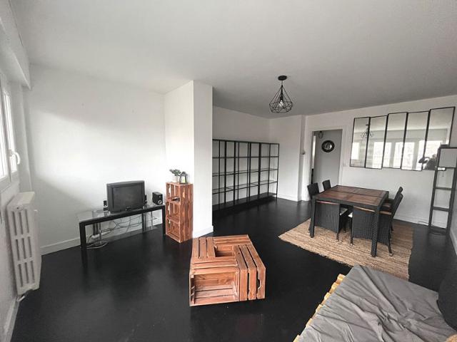 T5 de 107m2, balcons, cave et garage