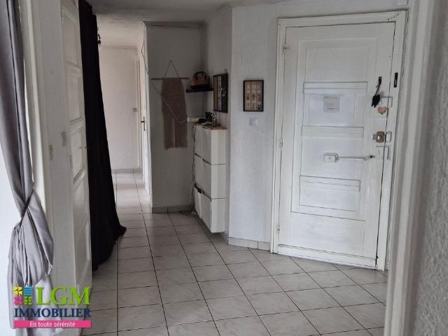 ?️ T5 De 110 m² Avec 4 Chambres, 2 Balcons Et Vue Montagne –. 107m² Valserhône