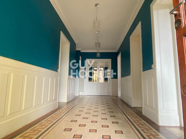 T5 de 138m² / Route de Strasbourg Caluire et Cuire