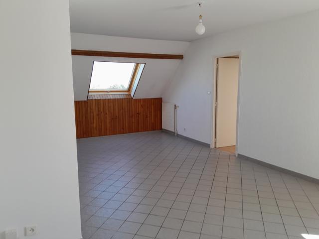 T5 DUPLEX CHATENOY LE ROYAL
