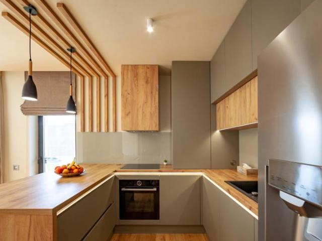 T5 ETAGE ELEVE + TERRASSE 17m2 + Parking Proche Tram Les Coteaux