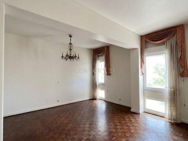 T5 nos Olivais | 135,80 m² | Luz, espaço e potencial