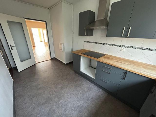 T5 Poitiers – Parc St Hilaire – 146.46 m2