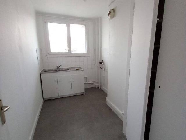 T5 secteur Laennec Lyon 8