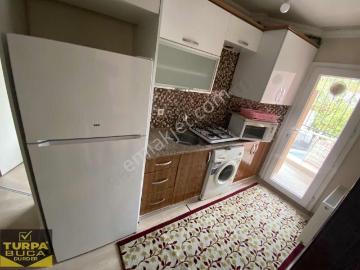 Buca, İzmir ili, Ege Bölgesi - Balkon, Otopark