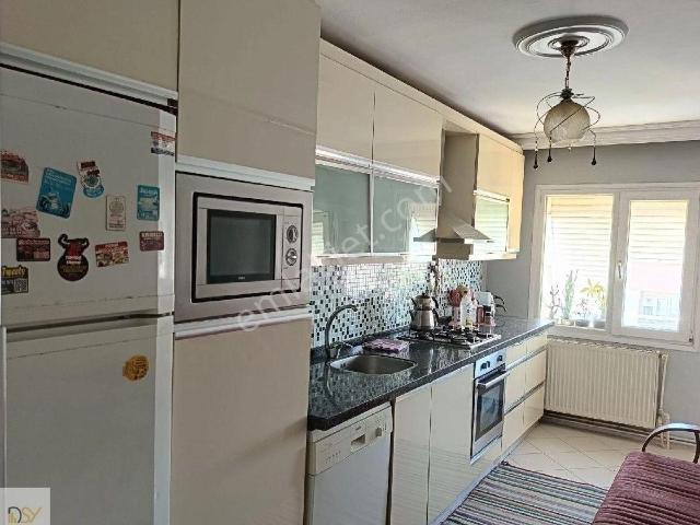 Tınaztepe Kampüs Karşısı Site İçi 3+1 Ara Kat Full Eşyalı Asansörlü Daire