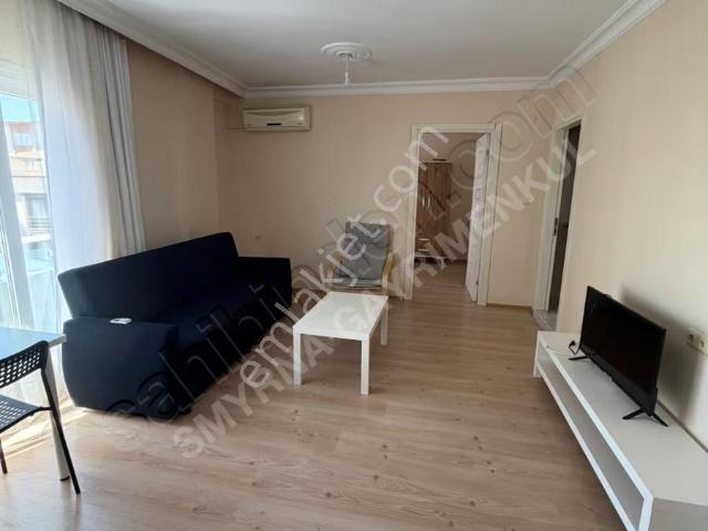 Tınaztepe Hastanesi Ve Üniversite Karşısı Geniş M2 Kiralık 1+1
