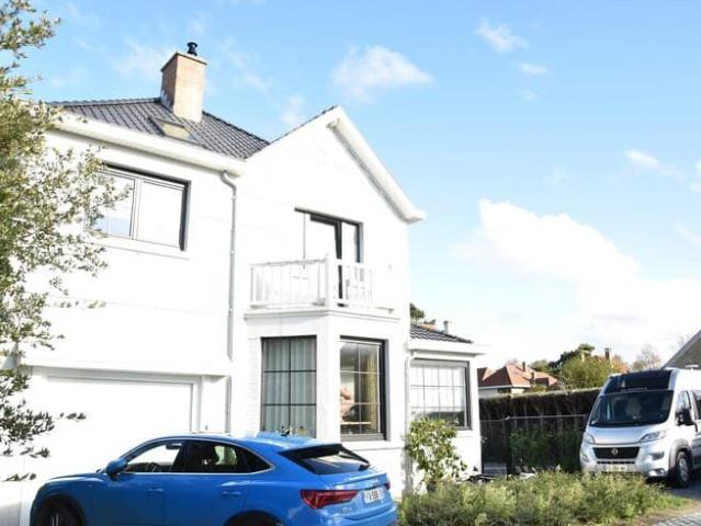 't Nestje mooie ruime Villa tussen Bad en Dorp